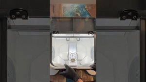 Представляем бокс с встроенным пылесосом для зуботех?