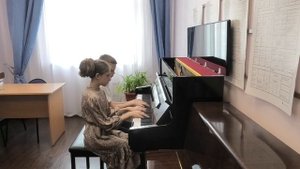 Ансамбль Ефимчук Макар и Ефимова Василиса 5ПП класс ДШИ№8 г. Сергиев Посад