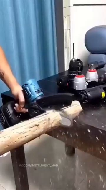 Многофункциональный инструмент на базе шуруповерта смотреть онлайн