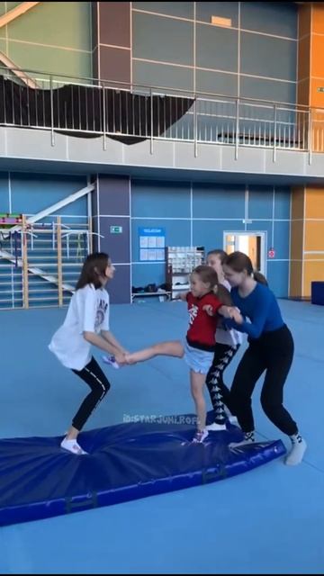 Тгк StarДжумка❤️ #mymotivation #vlog #уборка #rr #лес #снеговики #е смотреть онлайн