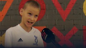 Юные спортсмены из футбольной команды «Кузнечики» рассказали о праздновании Нового года