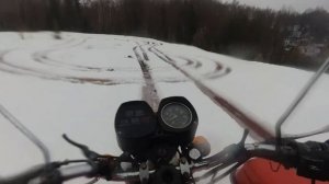 Покатушки на ИЖ Планета 5 по снежным тропкам