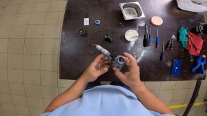 Как разобрать и смазать замок зажигания на Mercedes W124?