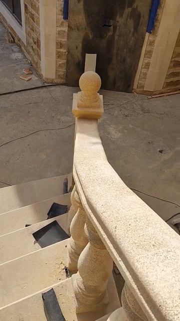 Винтовая перила #природныйкамень #балясины #перила #ту смотреть онлайн