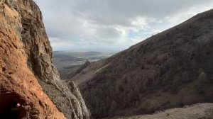 Красная пещера