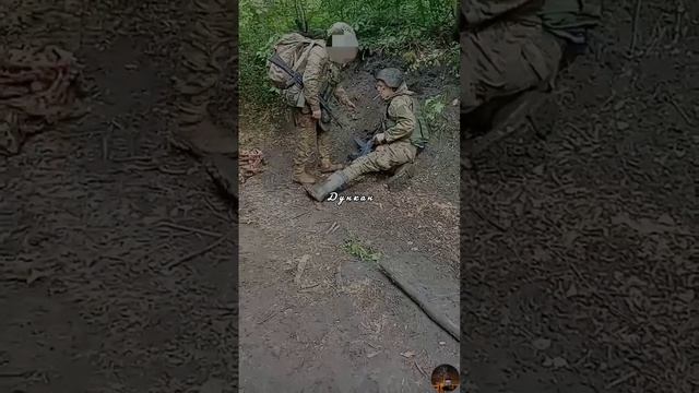 Но они не стоят потому что верят в свою цель. 🇷🇺💪🏻