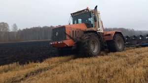 Кировец 742МСт1 К 744р3 К 739Ст.вспашка зяби оборотными плу?