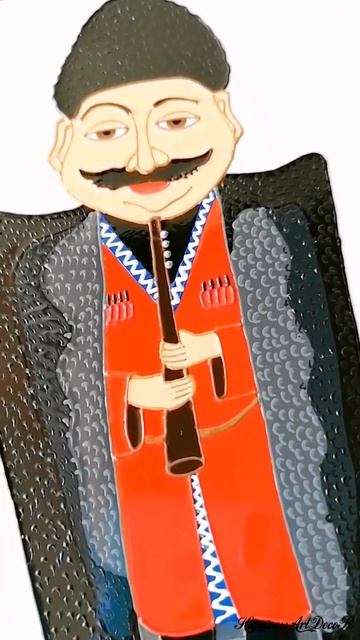 Декоративная тарелка на стену с мужчиной. Настенный д? смотреть онлайн