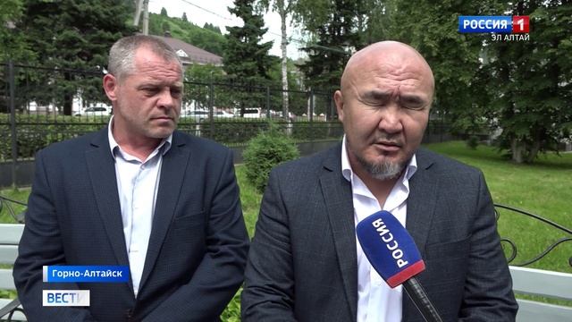 Нокауты и болевые приемы: юные спортсмены показывают мастерство на турнире