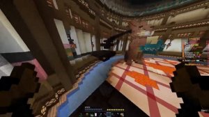 играю в майнкрафт на сервере ReallyWorld на warp pvp