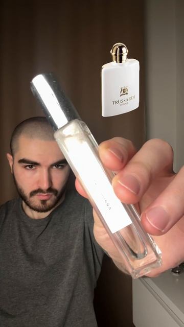 Фруктово цветочный запах (Trussardi Donna) смотреть онлайн