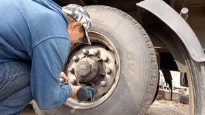 Грузовой гайковерт, 2100 Nm, вес тушки 3 кг, 3/4 ключ.