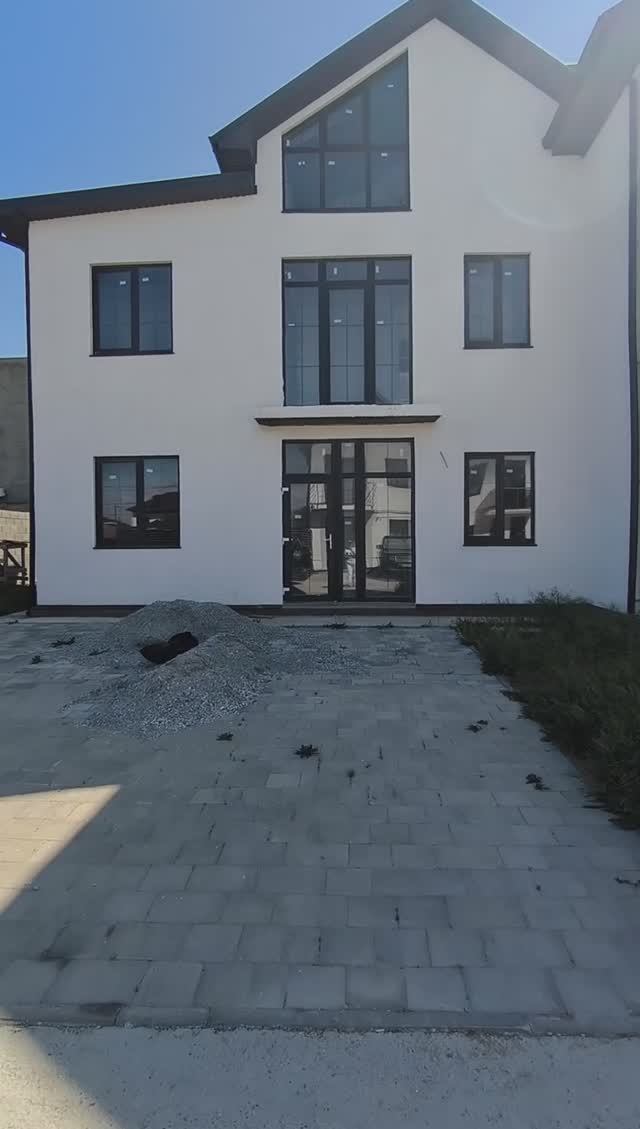 Продается недвижимость в Крыму. Таунхаус в Евпатории