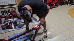 Снятие шильдика с рамы мотоцикла Ява