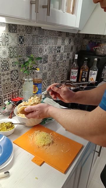 #хотдоги #нашужин #едимдома #shorts смотреть онлайн