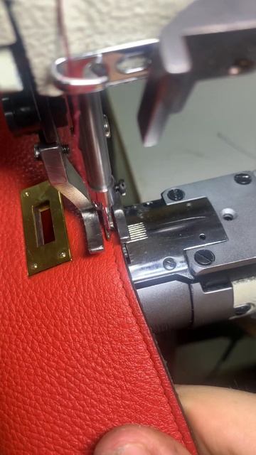 Лучшая швейная машинка #handbagcraft #leathercraft #швейнаямашина смотреть онлайн