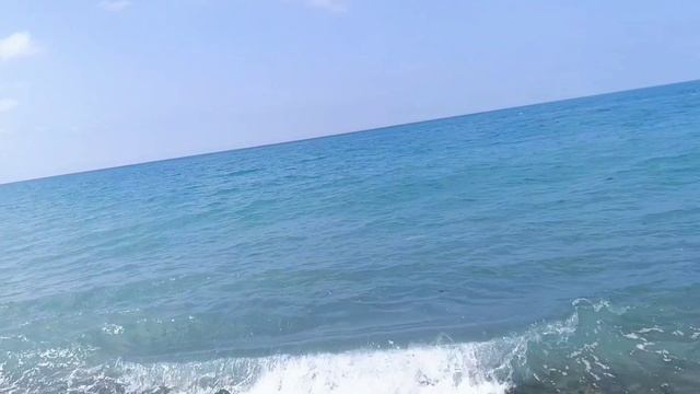 Пляж Сукко 5 июня без ограничений и подозрительных граждан в форме