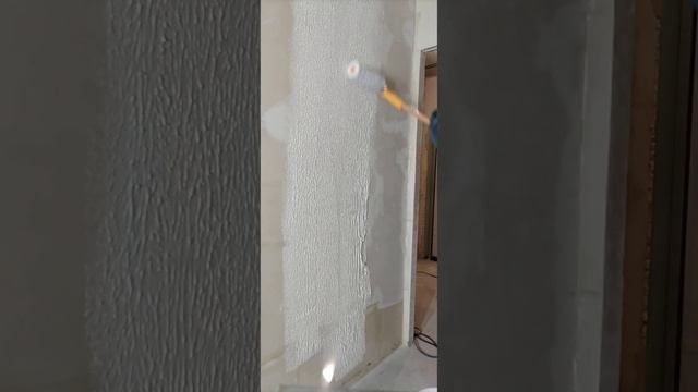 Наношу полимерную шпаклевка jet5 валиком #ремонткварти? смотреть онлайн