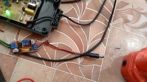 Почему не работает зарядник от шуруповерта.