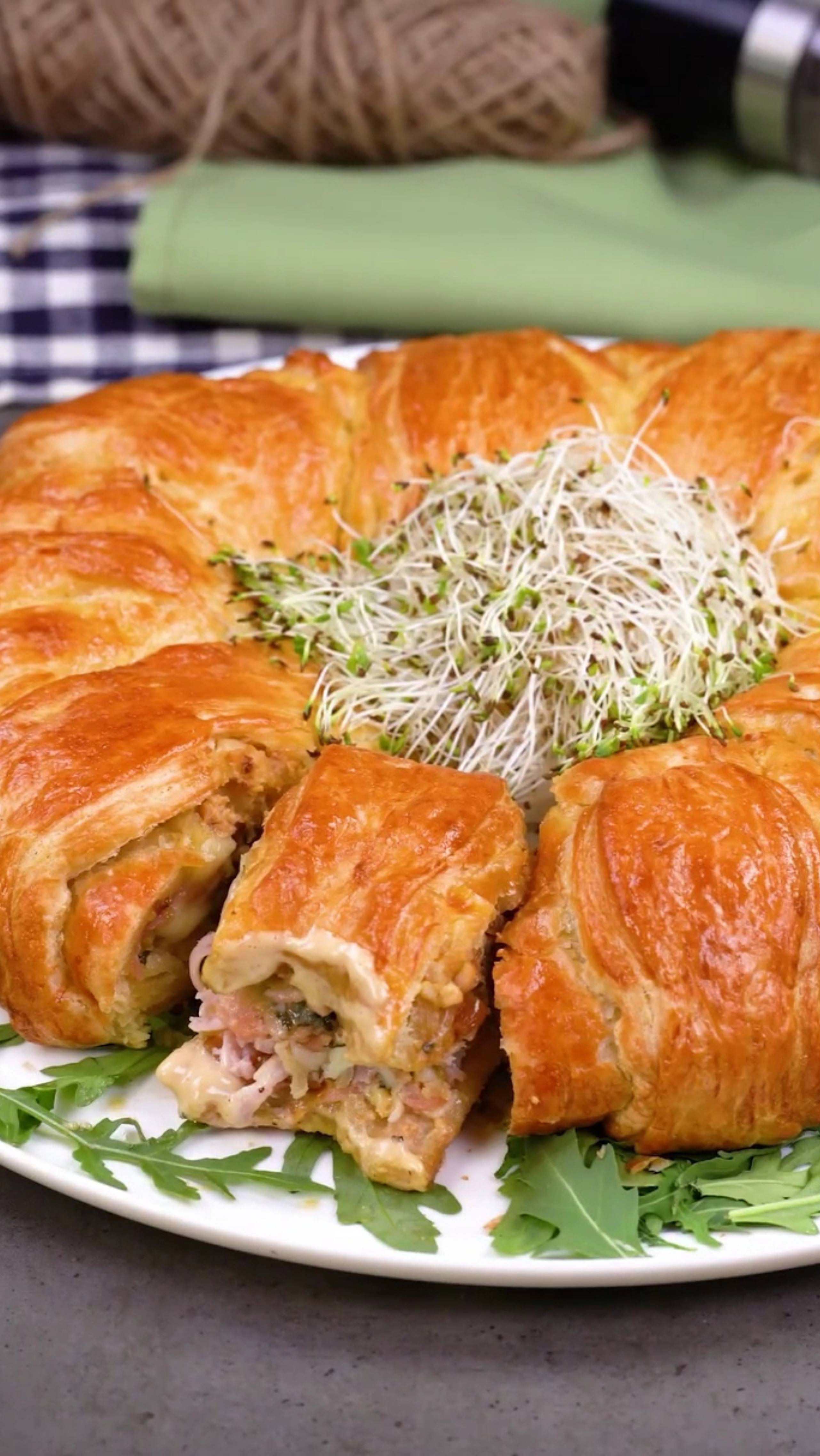 Знаменитая закуска из слоёного теста, которая покоряет мир