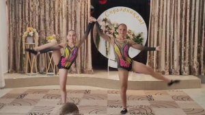 дуэт акробатический🫀🫂😘❤️                    моя любимая д