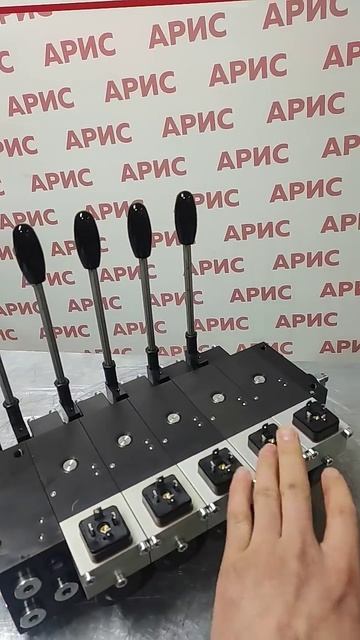 Пропорциональный гидрораспределитель на 12 вольт. Руч? смотреть онлайн