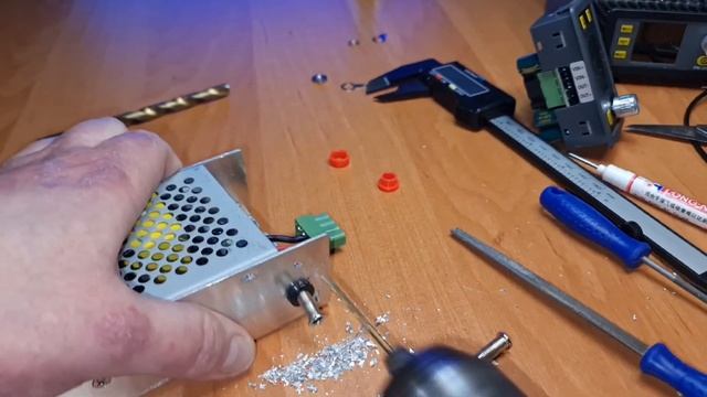 Простой лабораторный блок питания своими руками смотреть онлайн