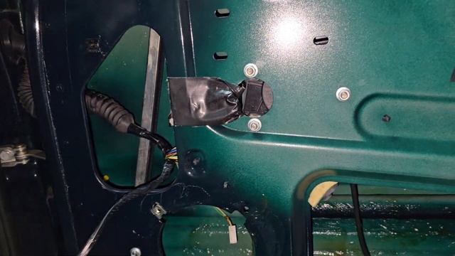 ПОЛНАЯ ЗАЛИВКА АНТИКОРОМ ПЕРЕДНИХ ДВЕРЕЙ | НИВА TRAVEL 2024 смотреть онлайн