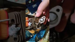 Пила Чемпион-бумажный фильтр