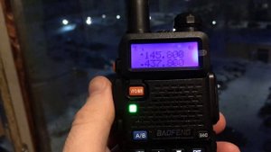 Слушаю на рацию Баофенг космонавтов 🚂 🚏 Дя чего пыле