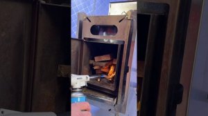 Как разжечь печь INTENT и поддерживать огонь