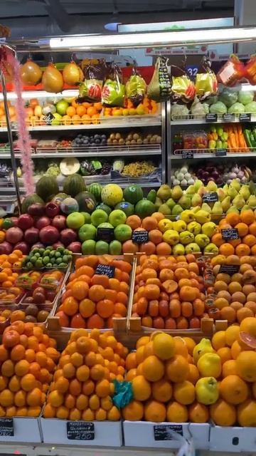 Иран Лучшая фрукта овощей финики банан гранат #shorts #amazi смотреть онлайн