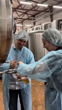 «Можете наливать, не стесняясь»: в рилс показали, как проходит обычная экскурсия на питерской пивова