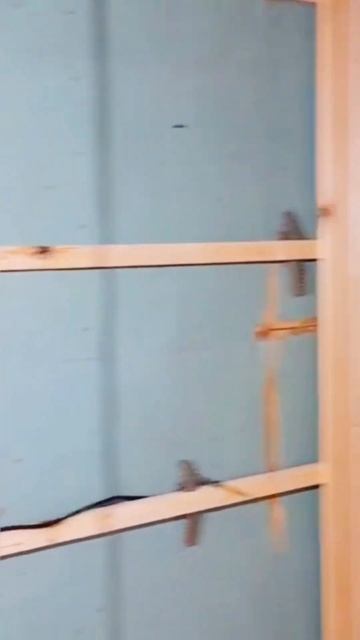 Отделка вагонкой #1 #shorts #ремонт #вагонка смотреть онлайн