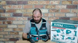 Фонарик Total TWLI 2023 на 1,5вт