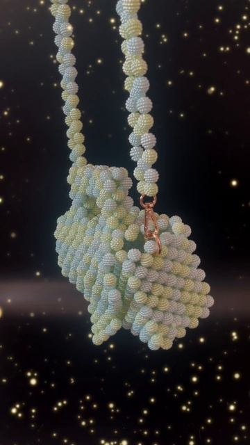 Летняя сумка из бусин ручной работы. #сумкаизбусин #handmade #Busibum
