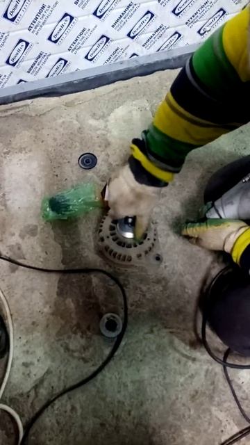 замена обгоной муфты на генераторе. смотреть онлайн