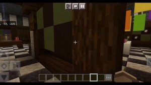 Построил пиццерию из FNAF 2 в Майнкрафт бедрок без модов/
