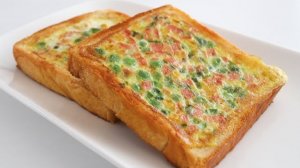 Чрезвычайно легко и полезно! Вкусный завтрак из хлеба! 🍞