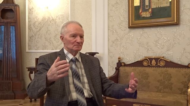 Вспоминает Евгений Семенович Попов