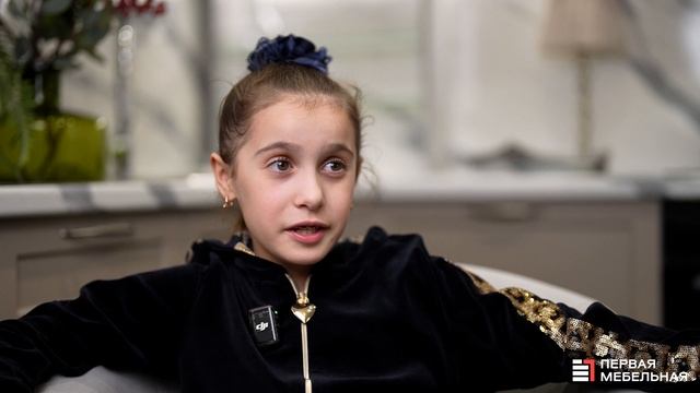 🏚🎙Что такое фабрика? - "Дети о мебели", выпуск 2.