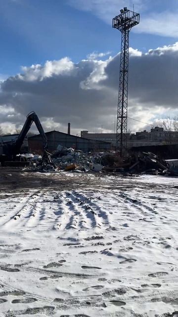 Болшой братья Приём Металла смотреть онлайн