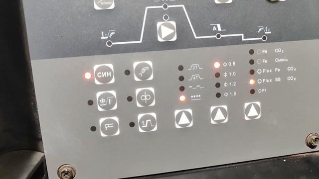 Настройки панели управления сварочного инвертора PRO MI смотреть онлайн