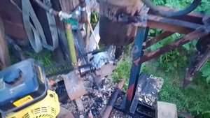 гидравлический дровокол вертикальный