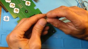 Микроволновка Samsung MS23F301 перестала работать панель упр