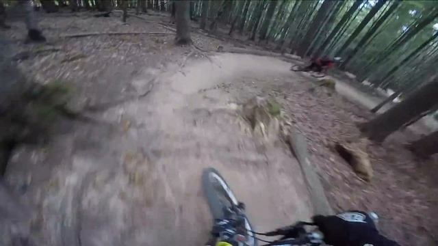 Буковель байк парк - DH1 [ Bukovel bike park - GoPro RAW POV freeride/enduro/downhi смотреть онлайн