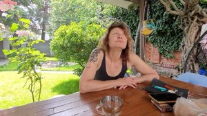 Плазмолифтинг, гиалуронка, ударно-волновая терапия, углекислота, все проверено на себе.