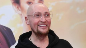 Послания с того света: какие мистические истории происходят со звездами