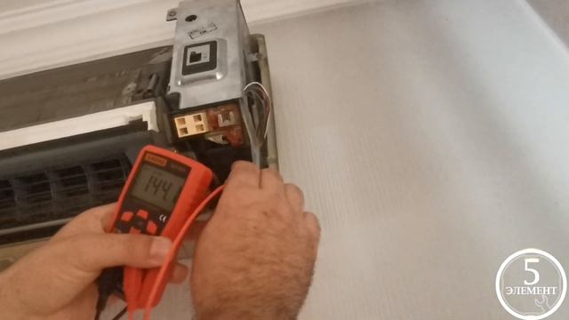 не включается кондиционер
