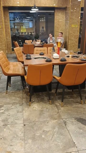 Гриль ресторан, шведский стол по вьетнамский, а что та? смотреть онлайн